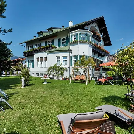 Отель Aschenbrenner 3*